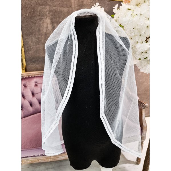 SPANISH WHITE FIRST HOLY COMMUNION VEIL DECORATED WITH WHITE CROTCHET TRIM STYLE VELO E SPANISH WHITE FIRST HOLY COMMUNION VEIL DECORATED WITH WHITE CROTCHET TRIM STYLE VELO E