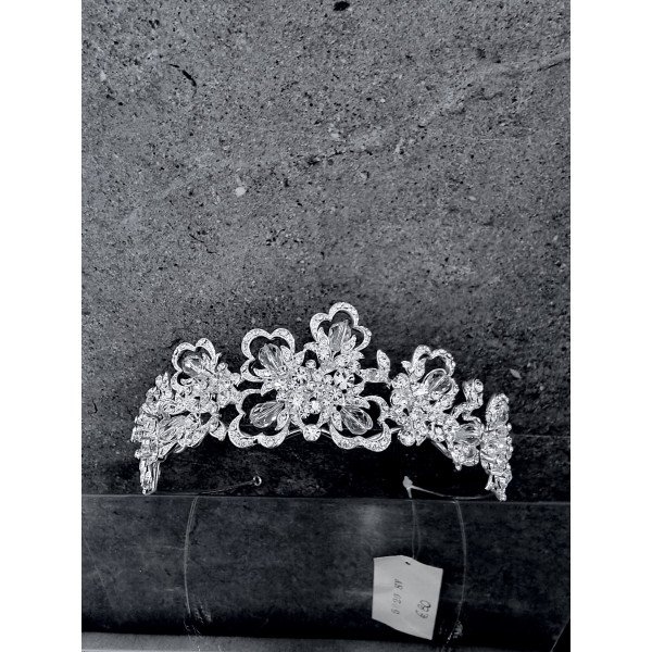 Warren York Communion Tiara 5020 Warren York Communion Tiara 5020
