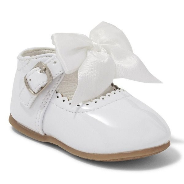 Christening / Flower Girl Baby Girls White Shoes Style KYLIE Christening / Flower Girl Baby Girls White Shoes Style KYLIE