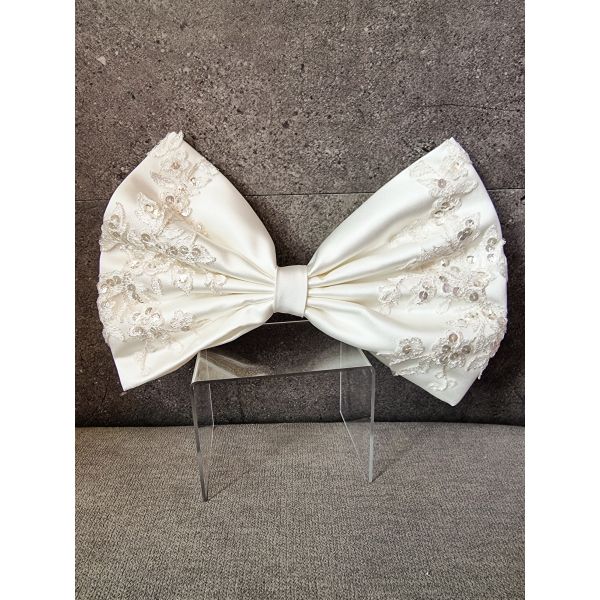 Ivory First Holy Communion Bow Style PL01 Ivory First Holy Communion Bow Style PL01