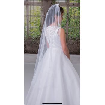 White Long First Holy Communion Veil with Pearls