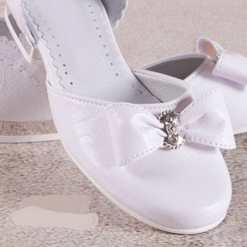 White Leather First Holy Communion Shoes Style 671